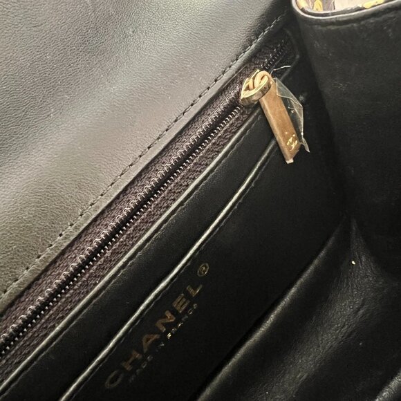 Chanel black gold Grafiti Crocodile embossed calfskin 2.55 Reissue 224 flap bag - Picture 8 of 13